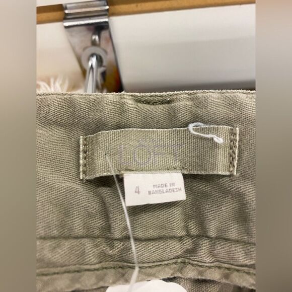 4 LOFt green jeans - Picture 2 of 3